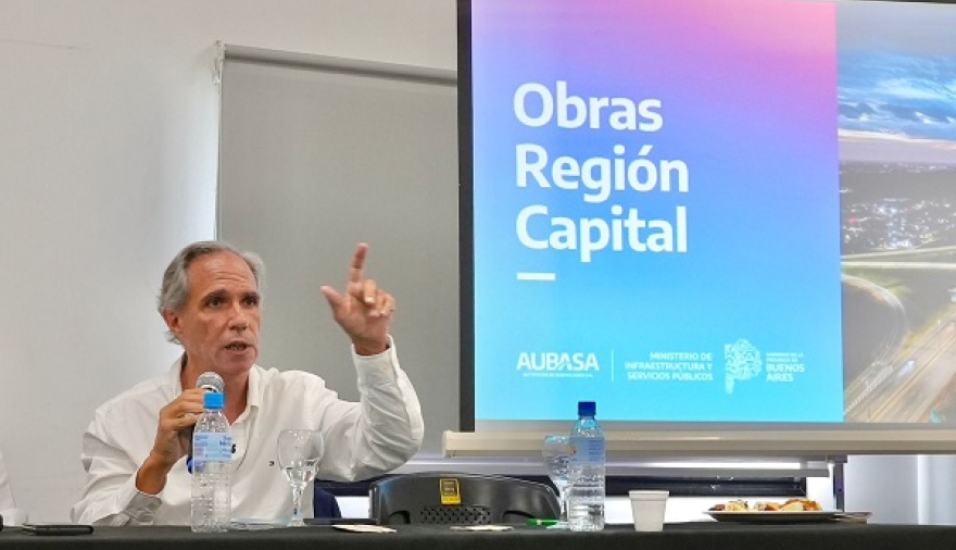 Arteaga presentó el ambicioso Plan de Obras Región La Plata de AUBASA