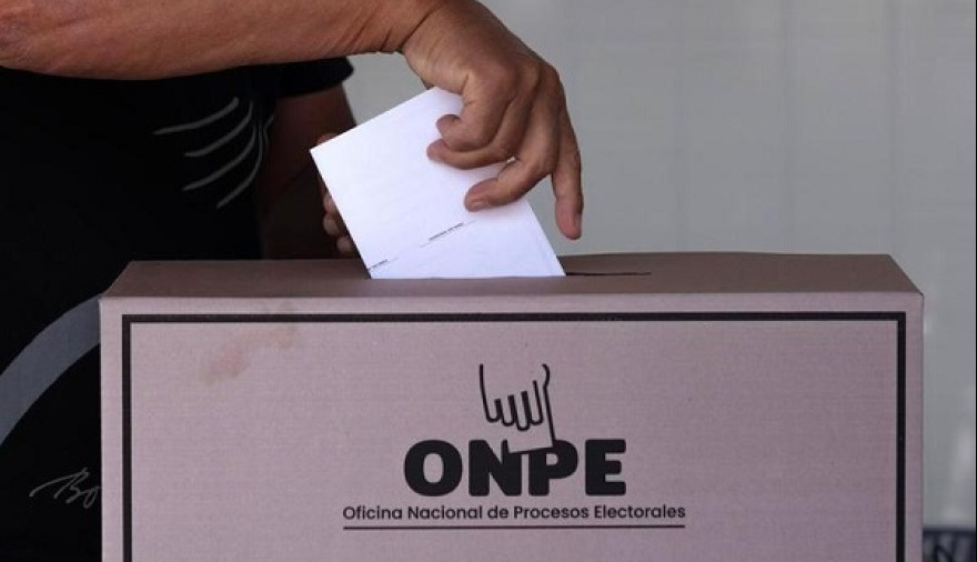 Elecciones en Perú: con 90% de actas contabilizadas, el balotaje cambia de protagonistas, pero hay final abierto