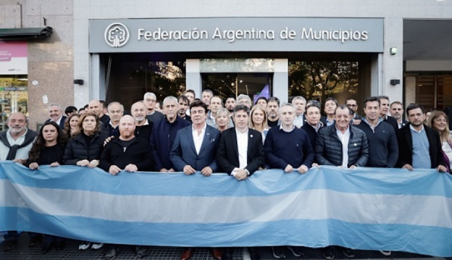 Kicillof: “El Gobierno nacional busca descargar la crisis sobre las espaldas de los gobiernos provinciales y municipales”