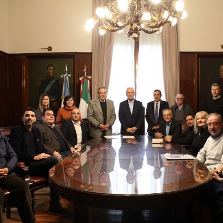 Unánime apoyo de entidades italianas a la reconstrucción de Plaza Italia