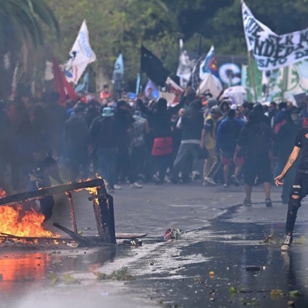 El Gobierno denuncia a la jueza Karina Andrade por liberar a detenidos en los incidentes del Congreso