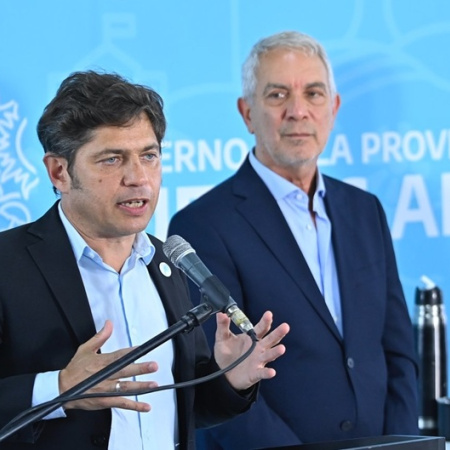 Kicillof pasa el acto de lanzamiento de su espacio a fin de mes “por razones climáticas”
