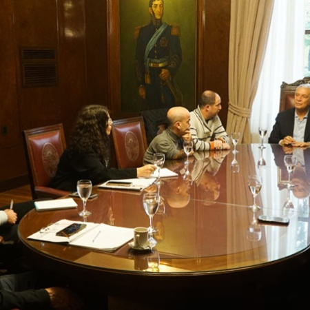 Encuentro institucional entre el intendente Julio Alak y las nuevas autoridades de AMIA La Plata