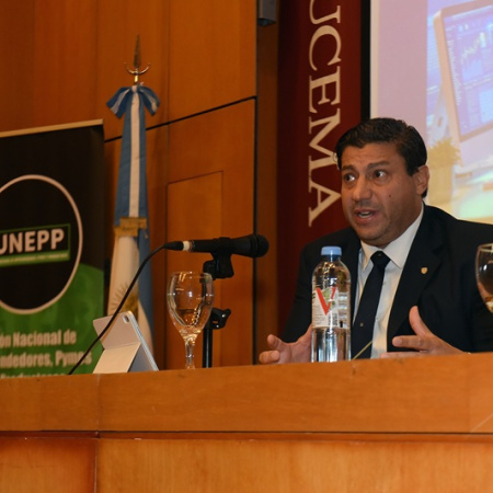Diputados y economistas debaten sobre el futuro laboral y tributario: Chumpitaz advierte que el sector privado fue aplastado en la Argentina del pasado