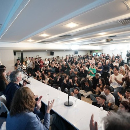 El PJ espera una multitud mañana: De La Plata habrá una “marea” que concurrirá en tren