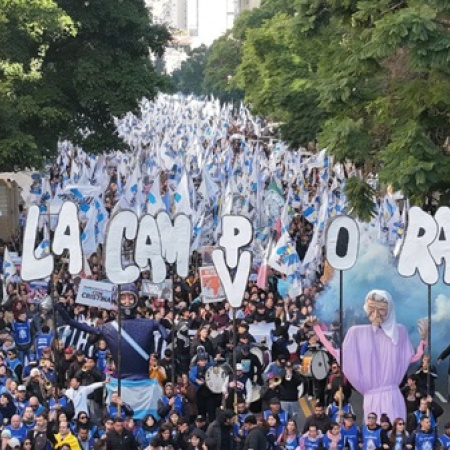 CFK: "Pueden encerrarme a mi, pero no pueden encerrar al pueblo"