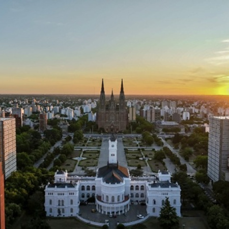 Funcionamiento de los servicios municipales de La Plata durante el feriado del viernes
