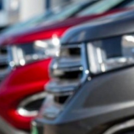 El Gobierno flexibiliza la importación de autos y autopartes