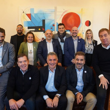 LLA y PRO acordaron: "La era K terminó", anunciaron