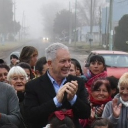 Alak inauguró las obras troncales que ejecutó el Municipio en Arturo Seguí