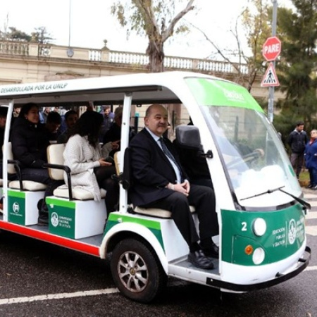 El Ecobus de la UNLP se prepara para volver a las calles del bosque
