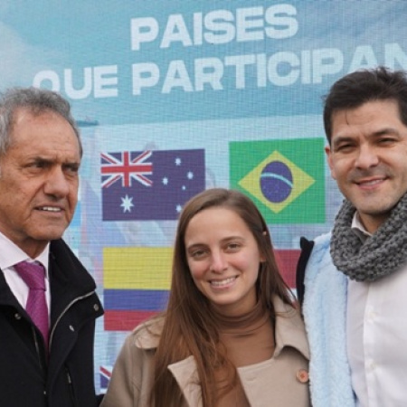 Scioli participó del evento de lanzamiento de la copa mundial de natación de invierno Argentina