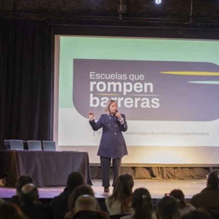 En CABA, reconocimiento a las escuelas que rompen barreras