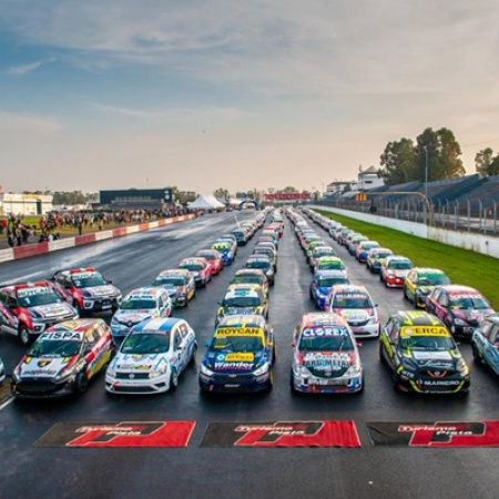 Dos carreras gratis en el Autódromo: el Turismo Pista con 300 Pilotos y el Turismo Carretera 2000