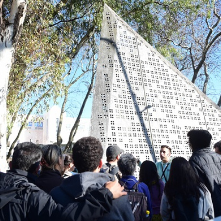 Emotivo homenaje a René Favaloro a 25 años de su fallecimiento