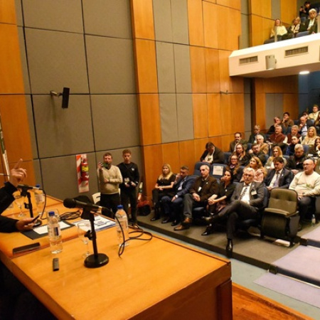 Se realizó la jornada “Del miedo a la libertad”, organizada por MEAB