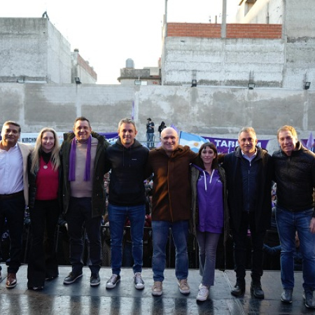 José Luis Espert reapareció en La Matanza con miembros de LLA en medio en medio del escándalo de las supuestas coimas