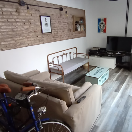 La Plata, ciudad cara: vivir en un dos ambientes ya cuesta $100.000 en expensas
