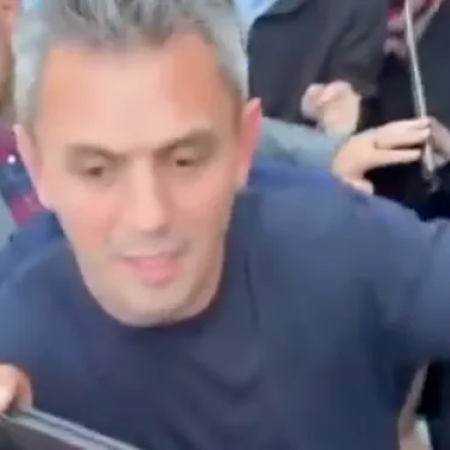 Segunda caravana con incidentes para la LLA: en Corrientes vecinos protestaron contra Karina Milei