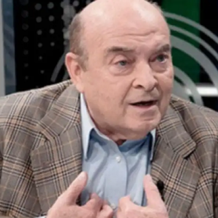 Cavallo: "El problema fundamental es que no está definido cuál es el sistema monetario, financiero y cambiario del país", estimó