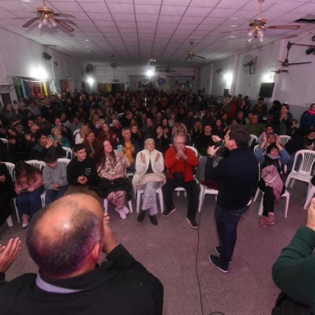 Nicoletti llamó a votar para “dejar atrás los extremos” y construir una La Plata más justa, moderna y segura