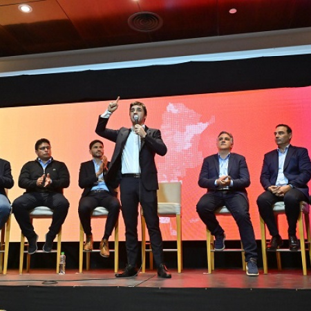 "Nacho" Torres: “Estamos cansados de decidir entre los que abandonan las obras públicas y los que se afanan las obras públicas"