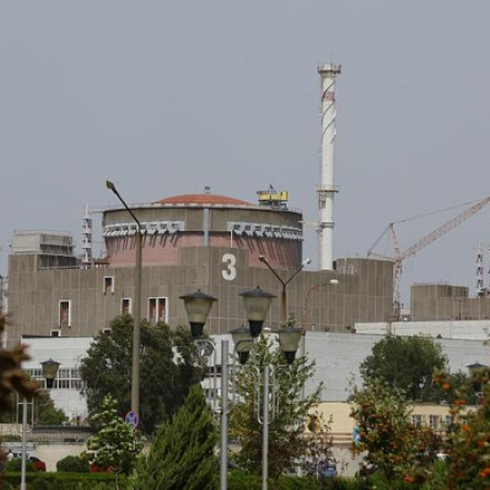 Jefe de OIEA advierte de "crecientes riesgos" tras ataques de artillería cerca de central nuclear de Zaporiyia
