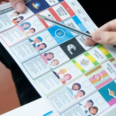 Renuncia, reemplazo y boleta millonaria: ¿quién paga el costo político?