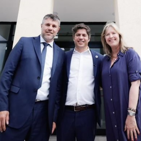 Magdalena: "Gestionar es acercar soluciones, construyendo puentes y no muros”, sostuvo Hourcade al recorrer la nueva Casa de la Provincia
