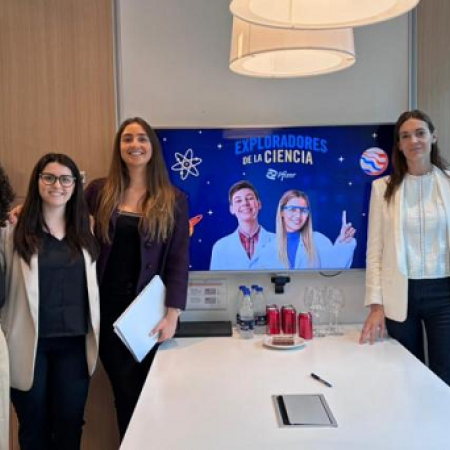 GCBA firmó un convenio con Pfizer para que estudiantes realicen sus actividades de Vinculación con el Futuro