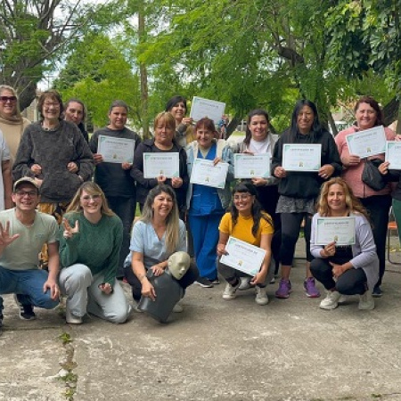 El radicalismo hace fuerza en los barrios con una jornada de salud en Los Hornos