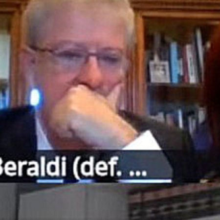 Punto final para el bochornoso show de ocultarse en el zoom