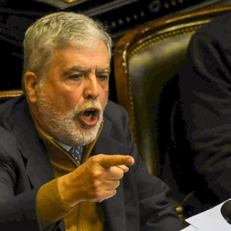 Preocupación por el estado de detención del arquitecto Julio De Vido