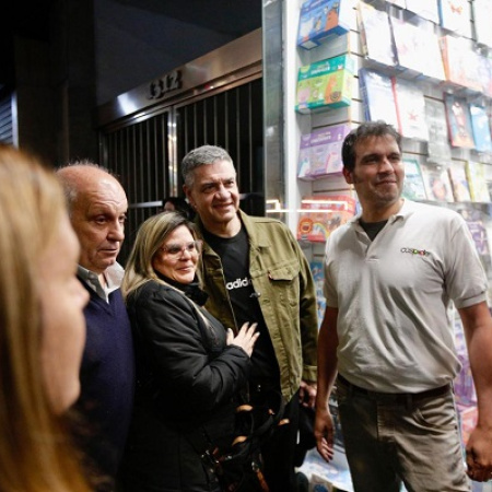 Las noches culturales a lo grande: más de 200 mil personas disfrutaron de la fiesta de las Librerías en CABA