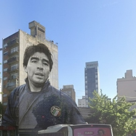 Vecinos de La Plata presentaron un proyecto para realizar un mural de Diego Maradona en Plaza Italia