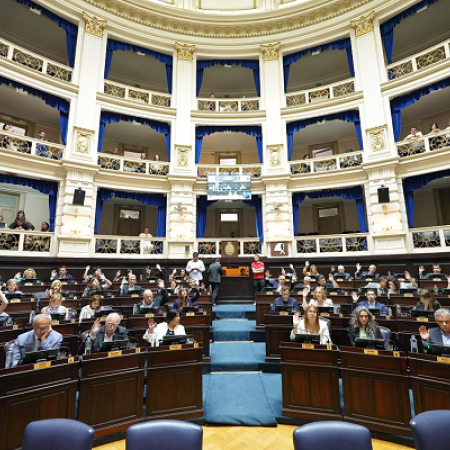 SUTEBA y CTA reclaman a la Legislatura aprobar el financiamiento pedido por Kicillof