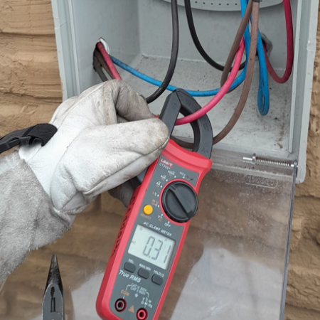 Edelap realizó más de 3.500 actas de comprobación por conexiones eléctricas fraudulentas en 2025