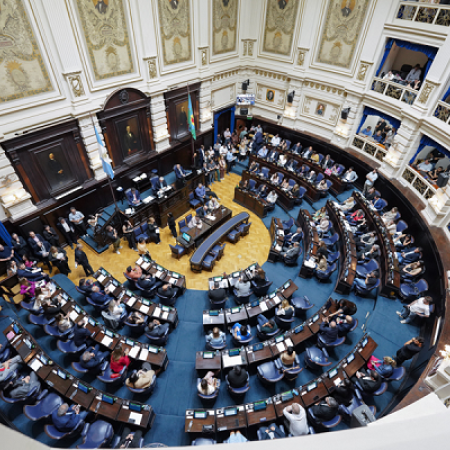 Se aprobaron modificaciones que agilizan el régimen de adopción en la Provincia de Buenos Aires