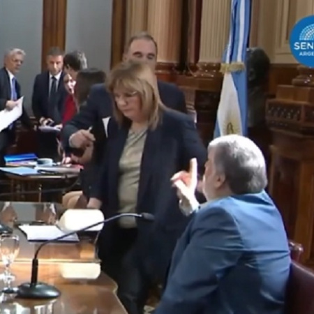 Mayans se enfrentó con Bullrich por una comisión: “acá hacen lo que se les canta las pelotas”, dijo el peronista