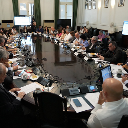 La UBA denuncia un recorte del 30% en sus hospitales universitarios y alerta por la derogación de la Ley de Financiamiento