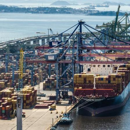 Exportaciones brasileñas a China crecen un 28,6% y compensan caída causada por aranceles de EEUU