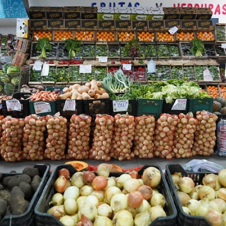 Promociones y descuentos por Año Nuevo en el Mercado Bonaerense Fijo La Plata