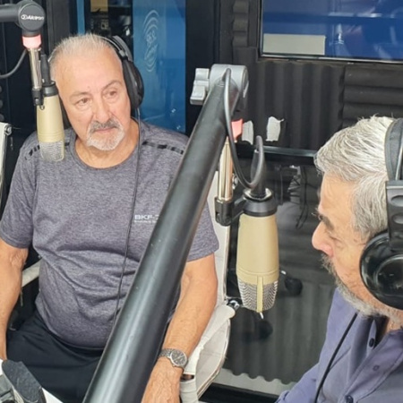 "Milei en campaña, eligió al peor enemigo", dijo Jorge Joury por FM 98.7 y Pinamar TV