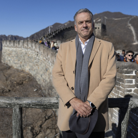 Presidente uruguayo encabeza megadelegación a China para explorar nuevos rumbos de cooperación