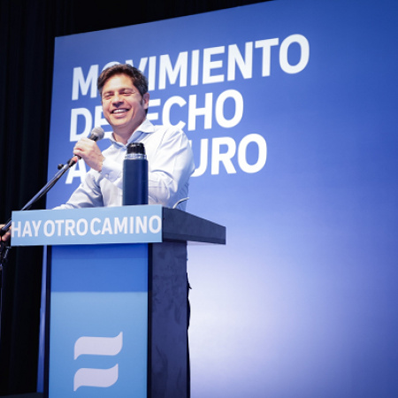 El PJ bonaerense presentó su lista con Axel presidiendo el partido, y lanzó un duro comunicado contra el Gobierno nacional