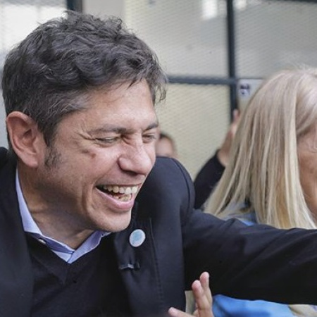 "Kicillof empoderado, ya mira el 2027", dijo Jorge Joury por la FM 98.9 y Pinamar TV
