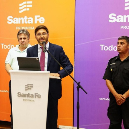 Pullaro: “Ningún personal policial ni del servicio penitenciario de Santa Fe va a tener un sueldo inferior a $ 1.350.000”