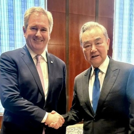 China y Argentina se comprometen a apoyarse mutuamente en intereses fundamentales y a profundizar cooperación económica