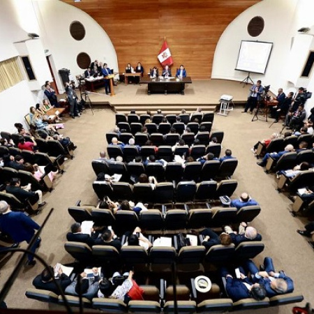 Congreso de Perú aprueba destituir al presidente José Jerí