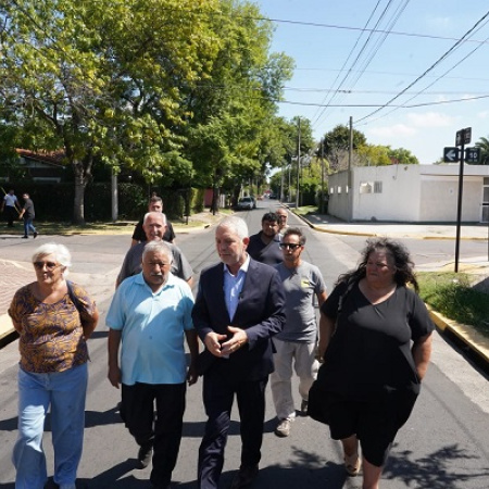 Avanza el Plan 1.000 cuadras en Villa Castells con nuevos trabajos de pavimentación